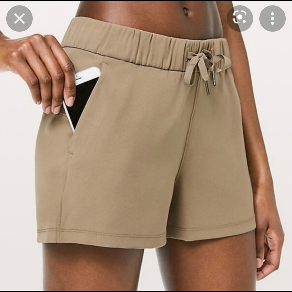 Lululemon On the Fly 2.5” Inseam Shorts
